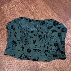 Altar'd State Green Floral Crop Top Sz S